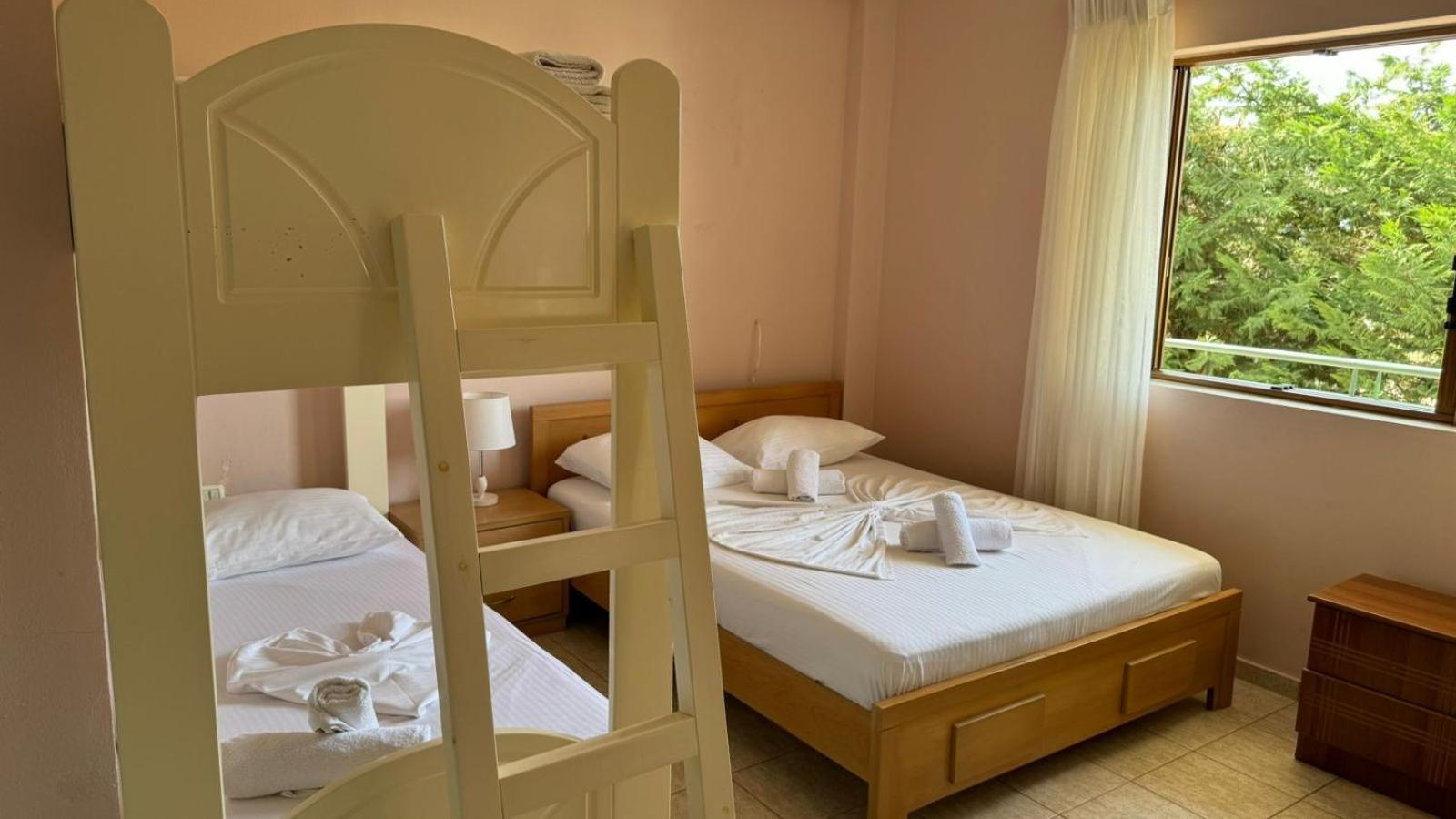 Hotel Vila Danedi Ksamil Exteriér fotografie
