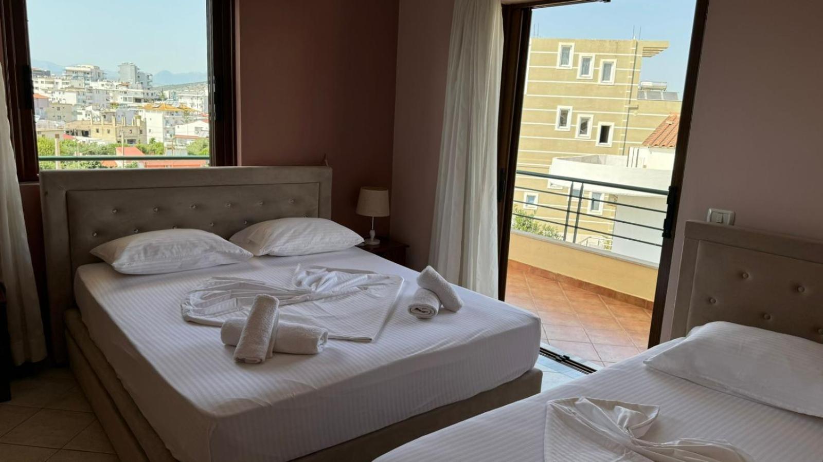 Hotel Vila Danedi Ksamil Exteriér fotografie